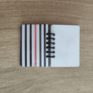 Imagier « mini-riquiqui » stimulation visuelle